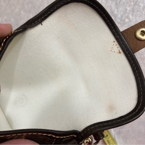 Dooney and Bourke signature db black tan wristlet clutch bag - Picture 7 of 9